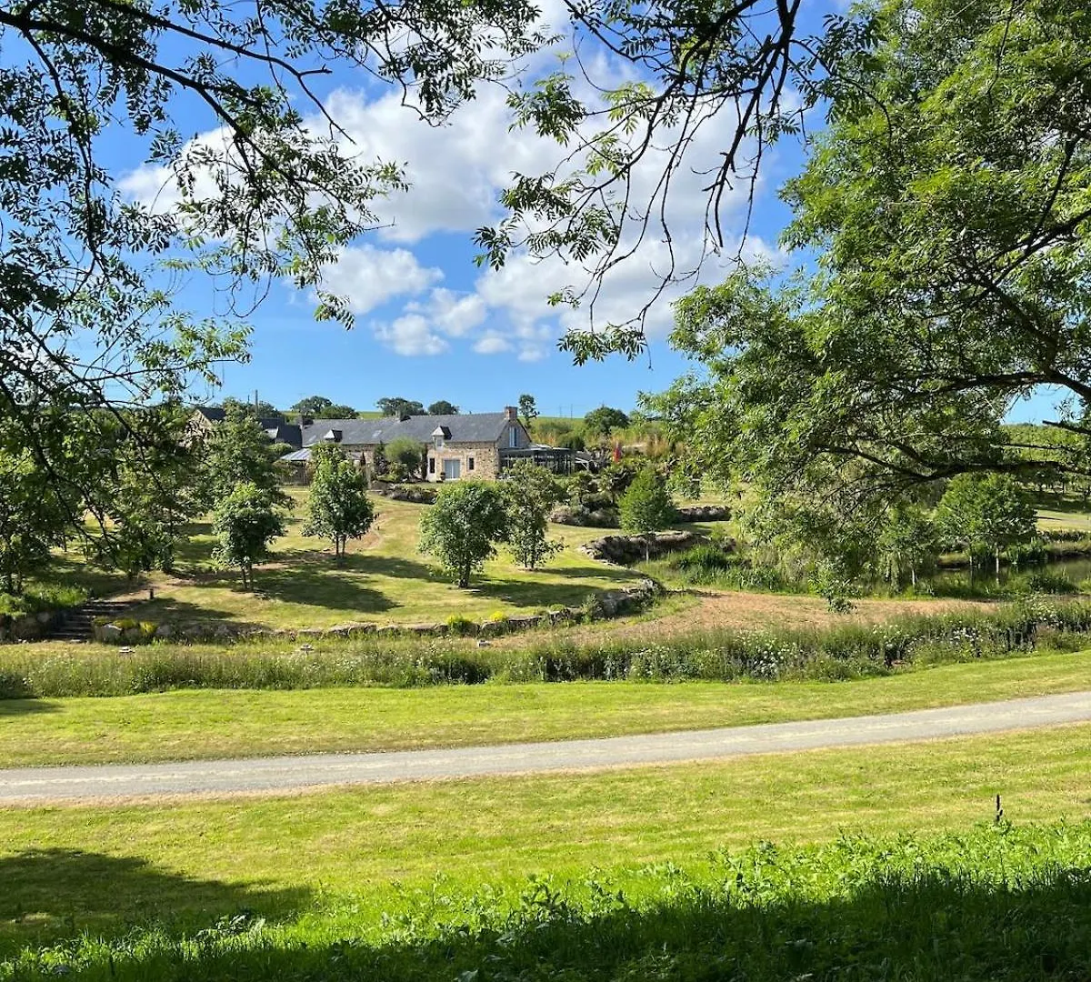 Grande Maison En Campagne Avec Piscine, 11 Voyageurs Hénansal 0*,  Francja